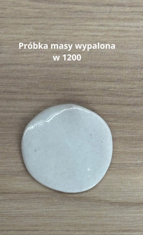 Biała masa lejna JUSTa próbka.jpg