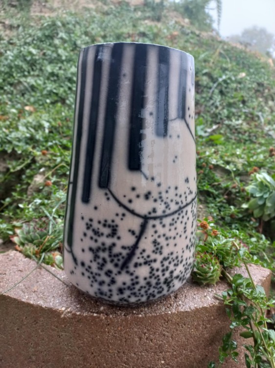 Naked raku vase 2.jpg